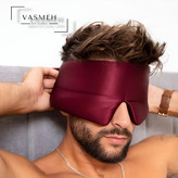 ماسک خواب ابریشمی مردانه زرشکی برای جلوگیری از نور در هنگام استراحت